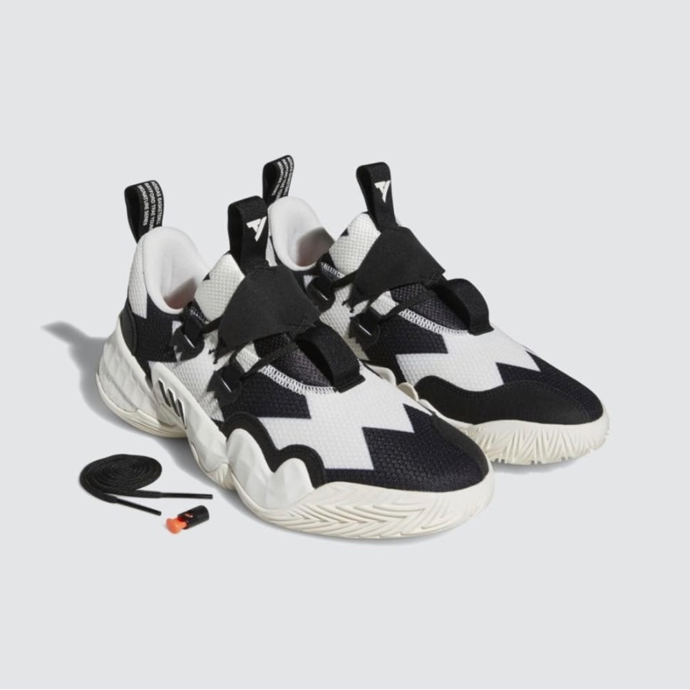 Adidas So So Def Recordings x Trae Young 1 Black/White Athletic Size 12.5